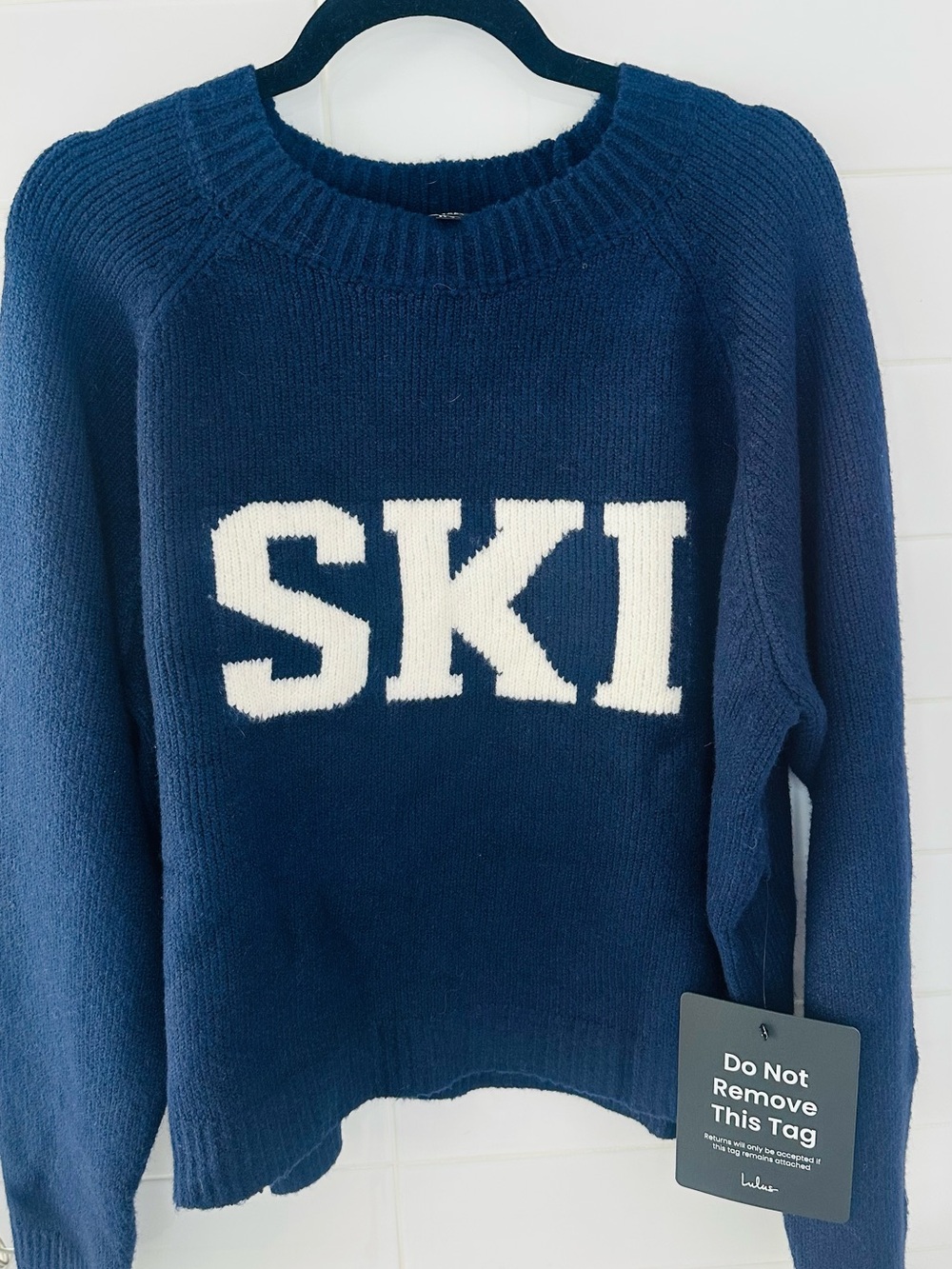 Lulus Women's Navy 'SKI' Crewneck Sweater